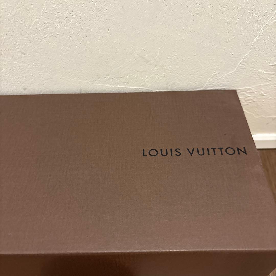 Louis Vuitton フラワー装飾ミュール