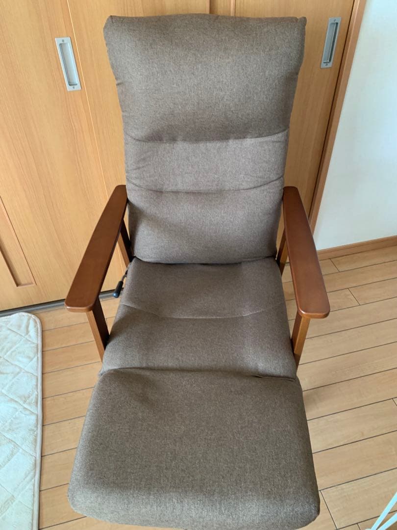 土日セール価格2000円オフ中‼️ニトリ3段調整高座椅子(JC-E01)