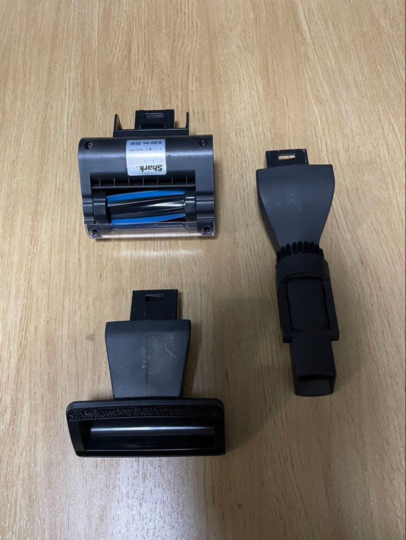 美品　Shark EVOPOWER EX WV416JGY ハンディクリーナー