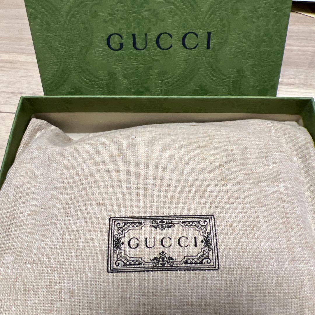 GUCCI グッチ　二つ折り財布　グレー　美品