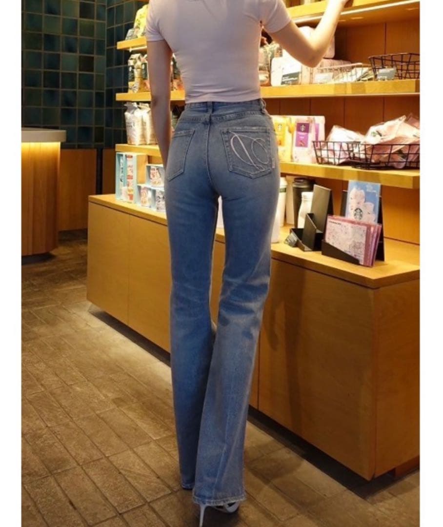 大幅お値下げ ダーリッチ セミフレアデニムパンツ M