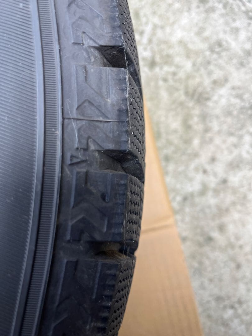 90ノアヴォクシー　MODELLISTA ホイールセット スタッドレス