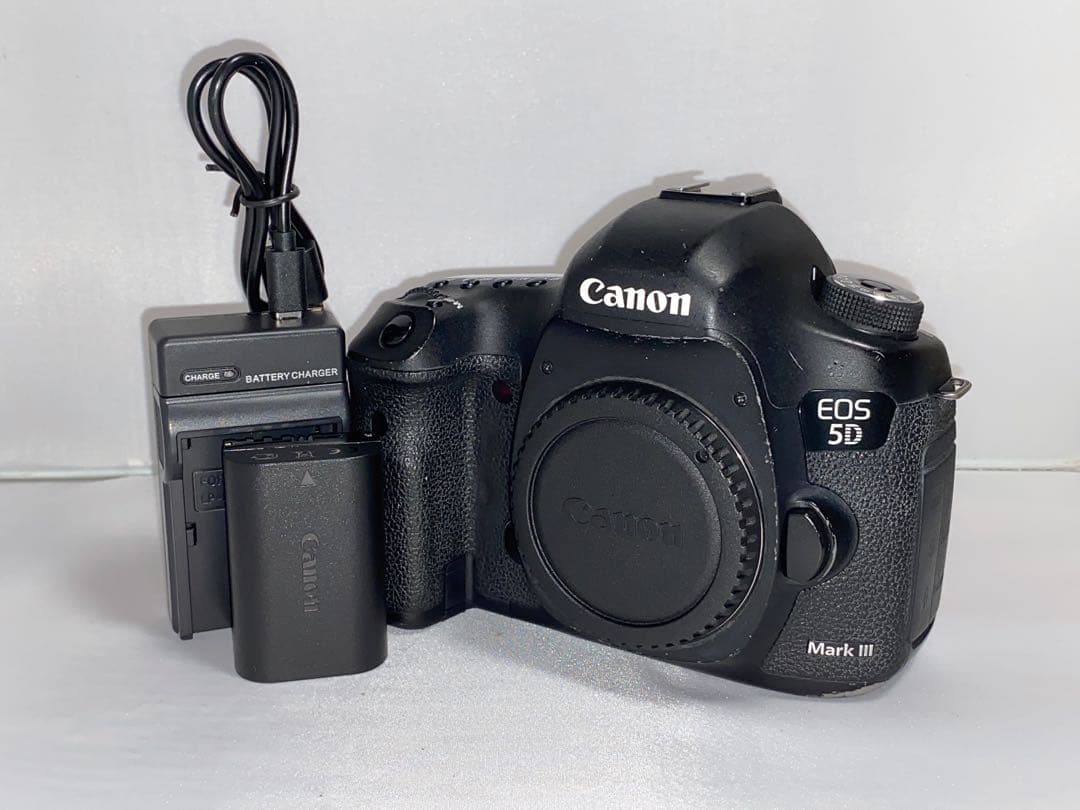 【約1万ショット】Canon EOS 5D mark3 markⅢ ボディ 本体