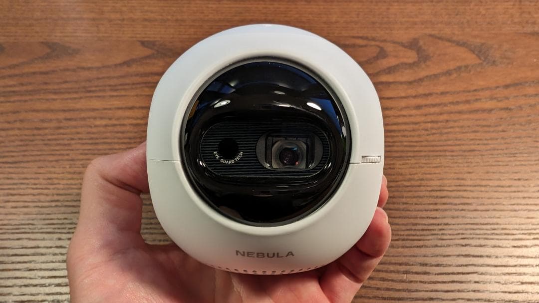 Anker Nebula Astro モバイルプロジェクター