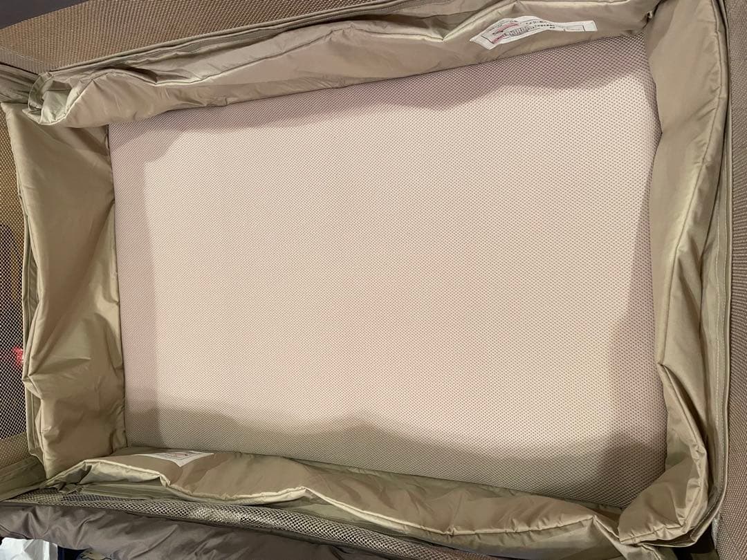 【美品】アップリカ　ココネルエアー　ベッド