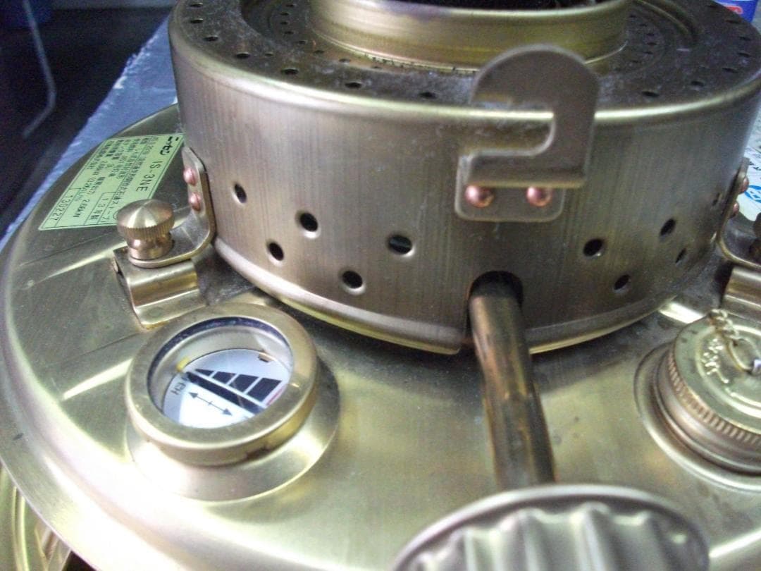 ★下側・ニッセン【日本船燈】・2013年製・最終製造品・フリージア