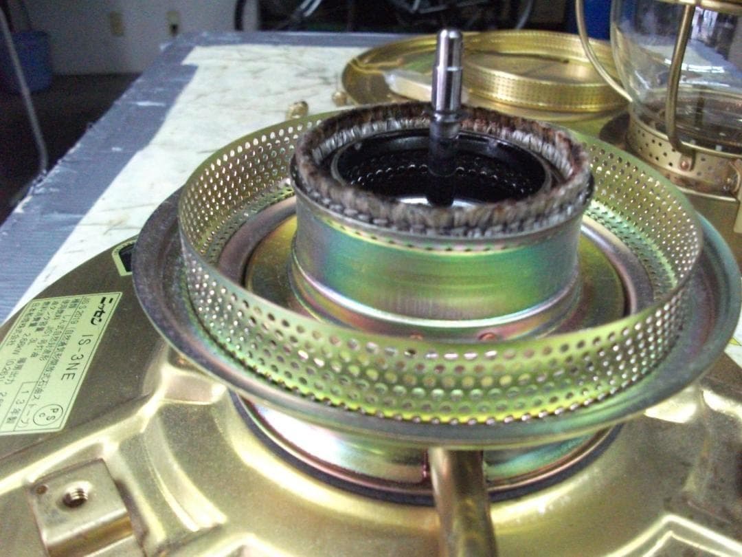 ★下側・ニッセン【日本船燈】・2013年製・最終製造品・フリージア