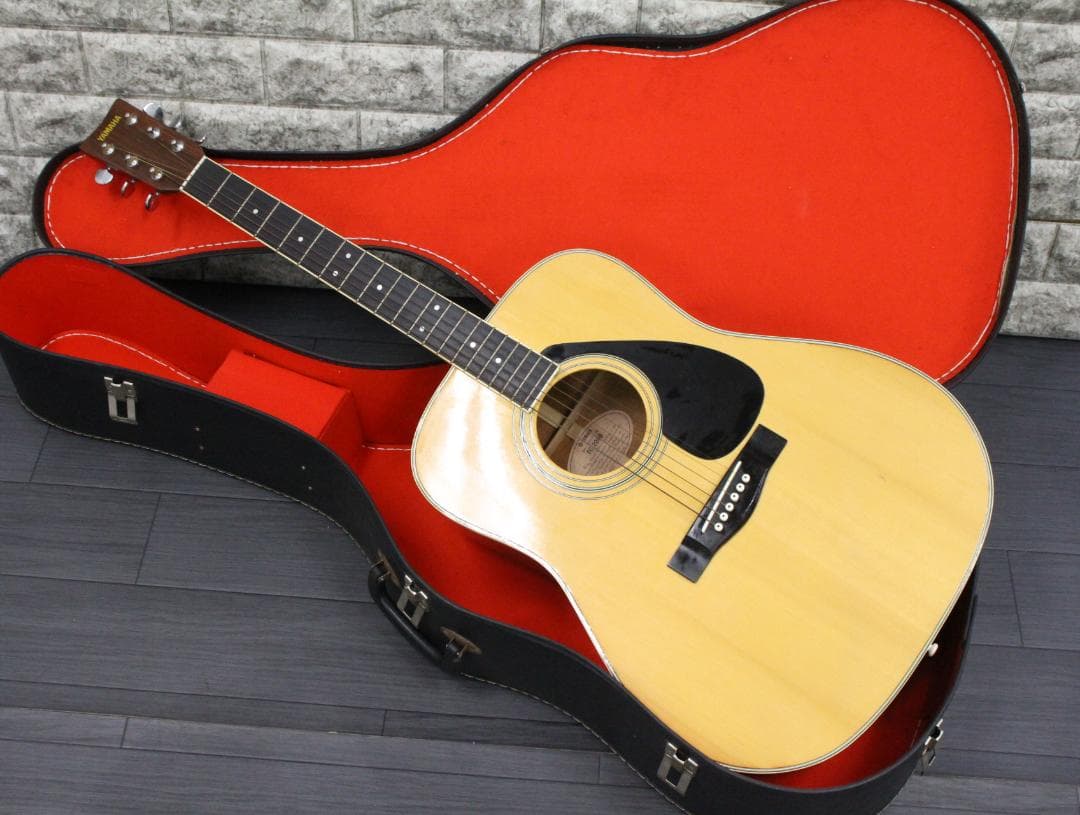 ▲YAMAHA/ヤマハ アコースティックギター ヴィンテージ FG-200 D