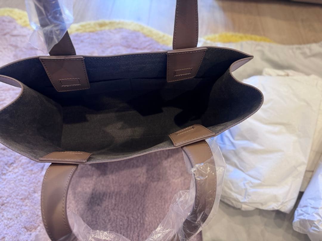 FARO トートバッグ Calma Tote Medium F2311B102