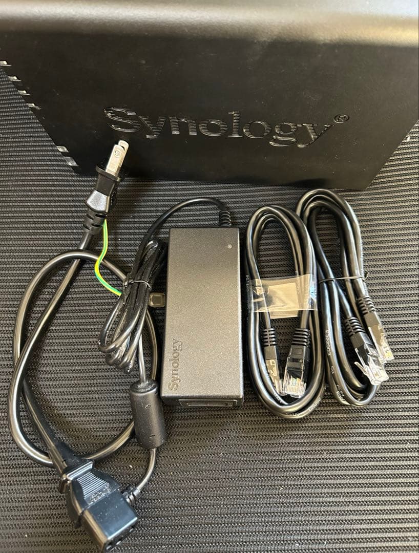 Synology DS220+ NAS HDD12TB 6TBx2付き