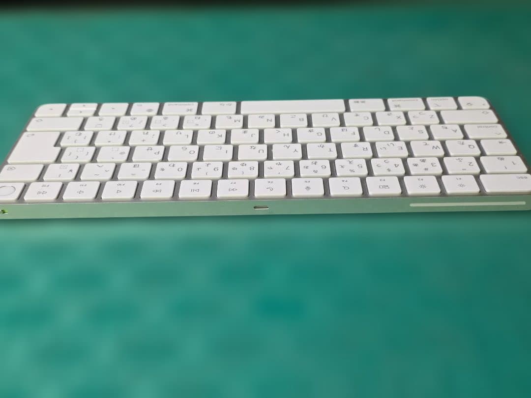 Touch ID搭載 Magic Keyboard 日本語配列 MK293J/A