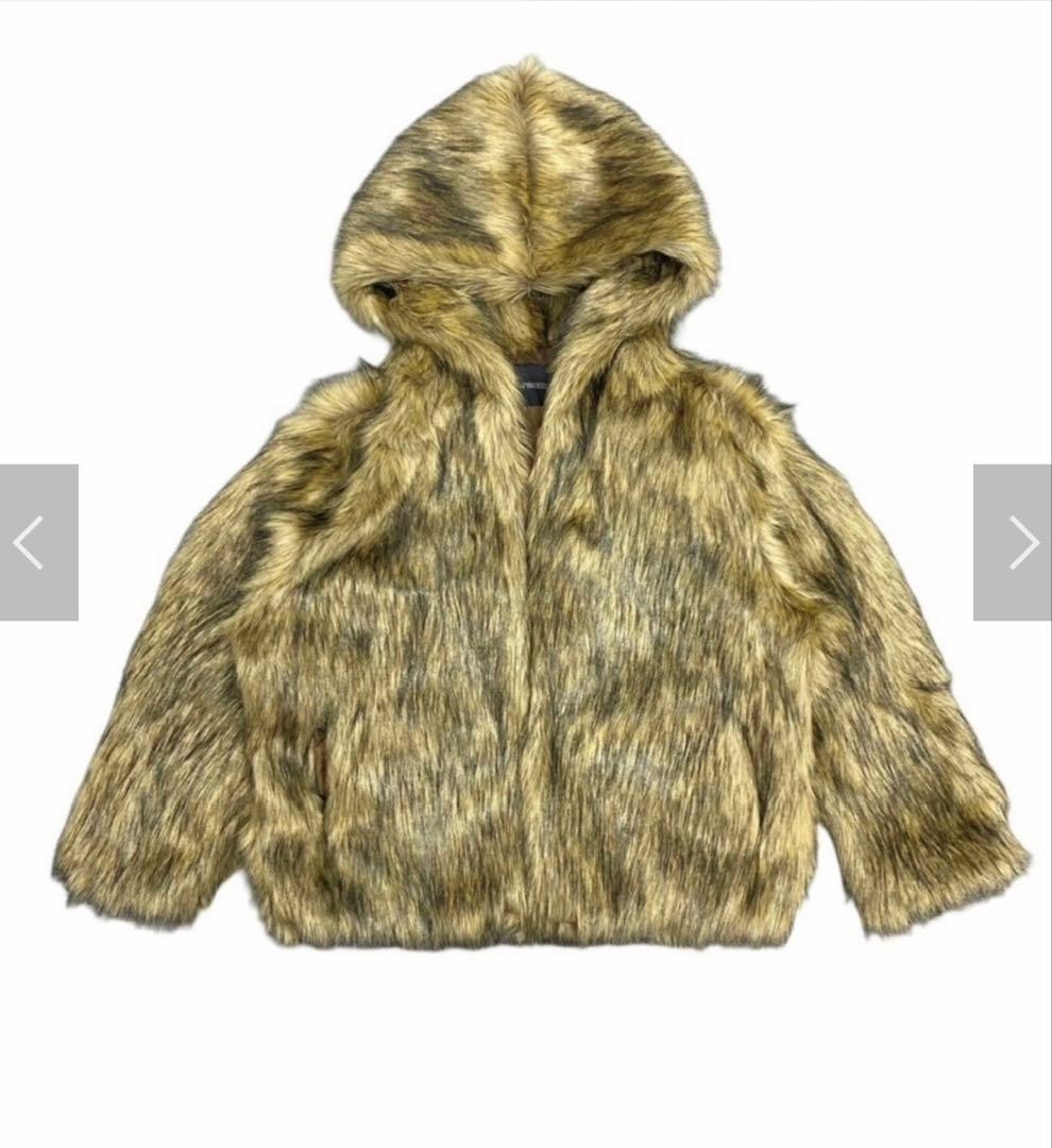 ジャケット・アウター Chikashitsu + hooded cropped fur blouson