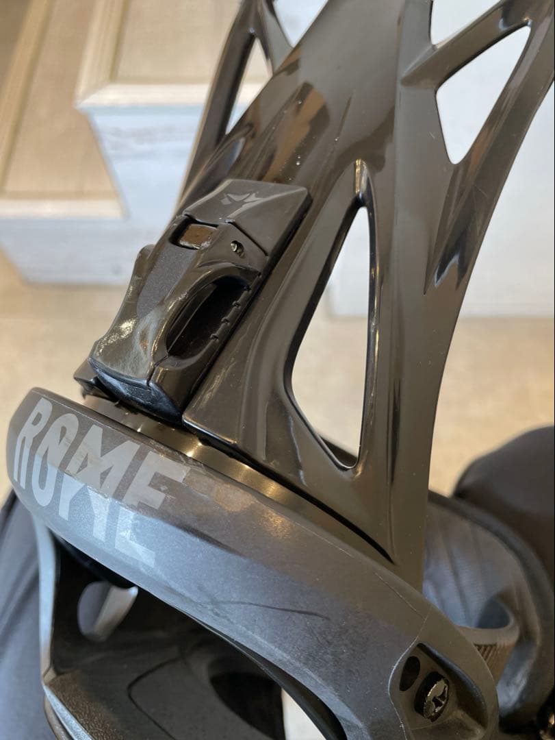 ROME スノーボードビンディング ブラック