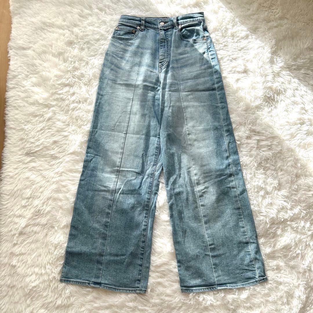 【人気完売品】anuans アニュアンス　センターダーツワイドデニムパンツ　1