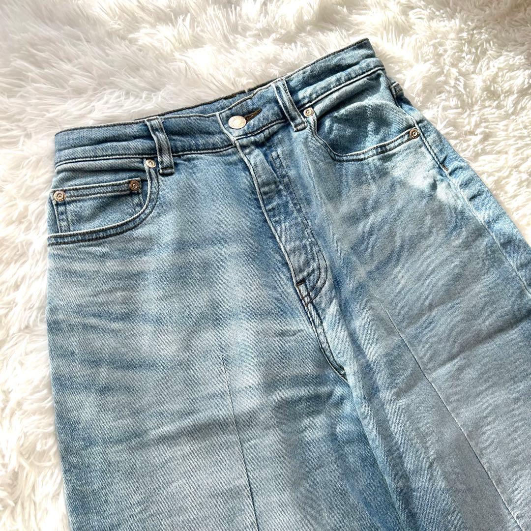 【人気完売品】anuans アニュアンス　センターダーツワイドデニムパンツ　1