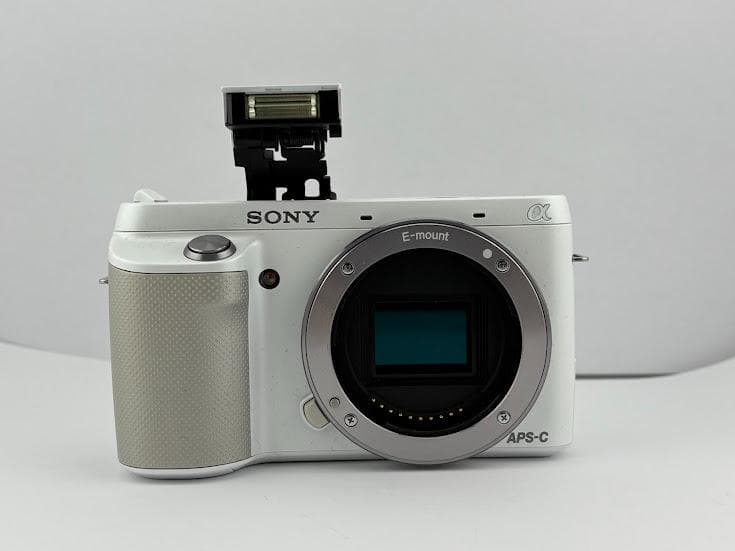★ジャンク★ソニー SONY α NEX-F3『外観、光学綺麗』★バッテリー付★