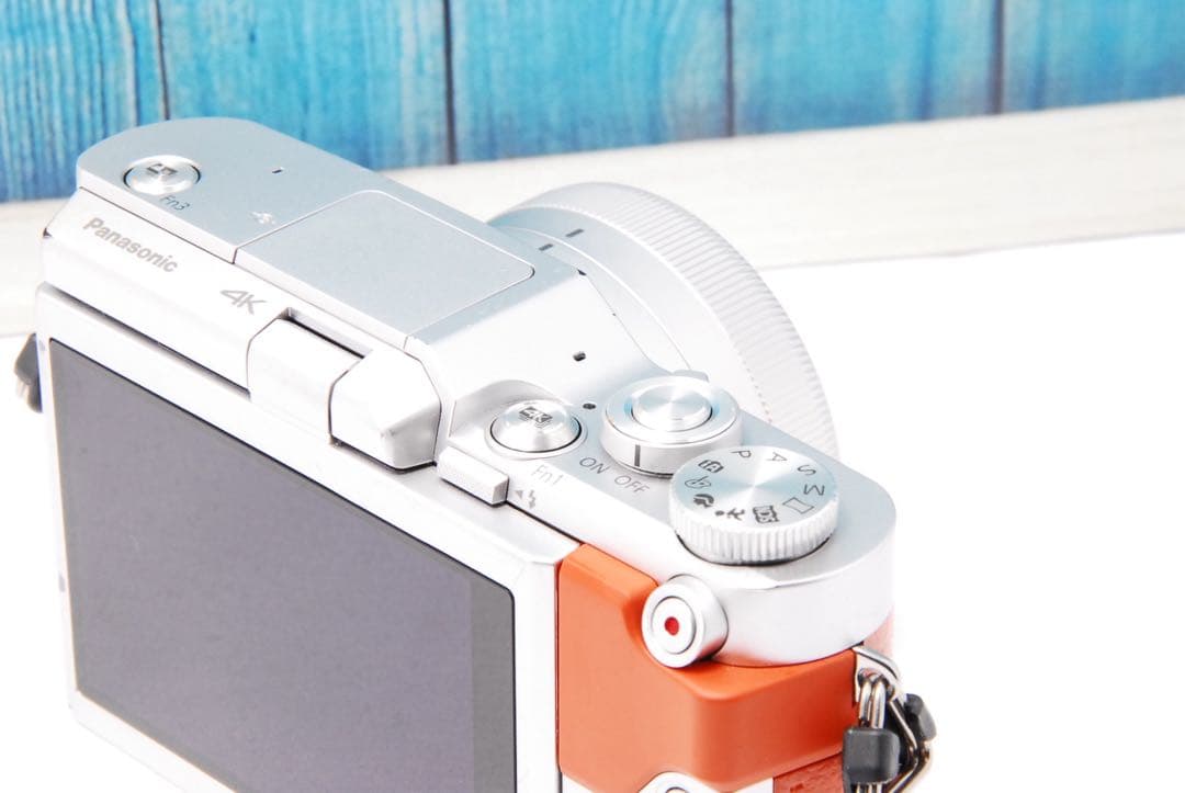 【新品級】LUMIX GF10 Wi-Fi ショット数197回　ルミックス