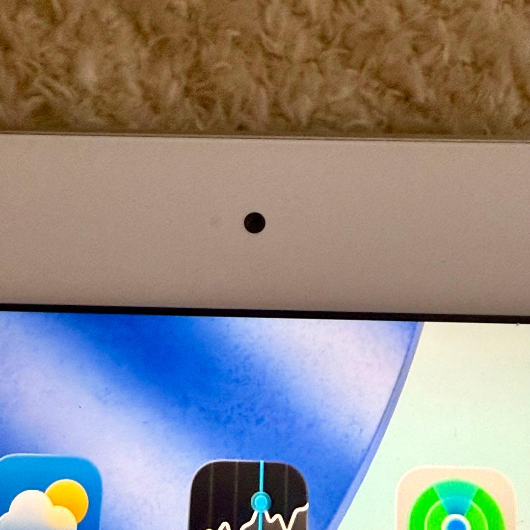 【初期化済み】Apple iPad 第8世代 Wi-Fi128GB シルバー