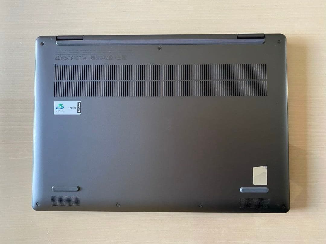 【極美品】Lenovo Yoga 770i/有機EL/Core i7/1TB