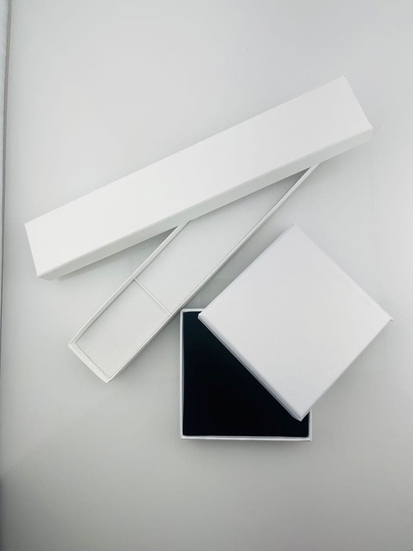 びじゅ K18片耳ダイヤピアス0.1ct 0.2ct ブラウン系