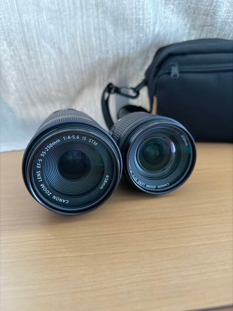 Canon EOS Kiss X9 デジタル一眼レフ