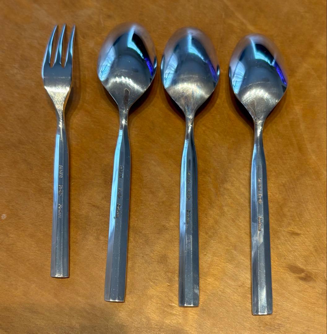 ヨコハマ宝石サロン　Saloon シルバー スプーン 3本とフォーク1本セット