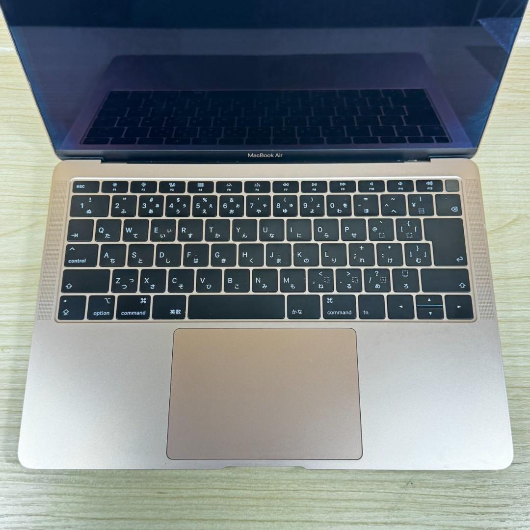 MacBook本体 P247 Apple MacBook Air Corei5 8GB 128GB