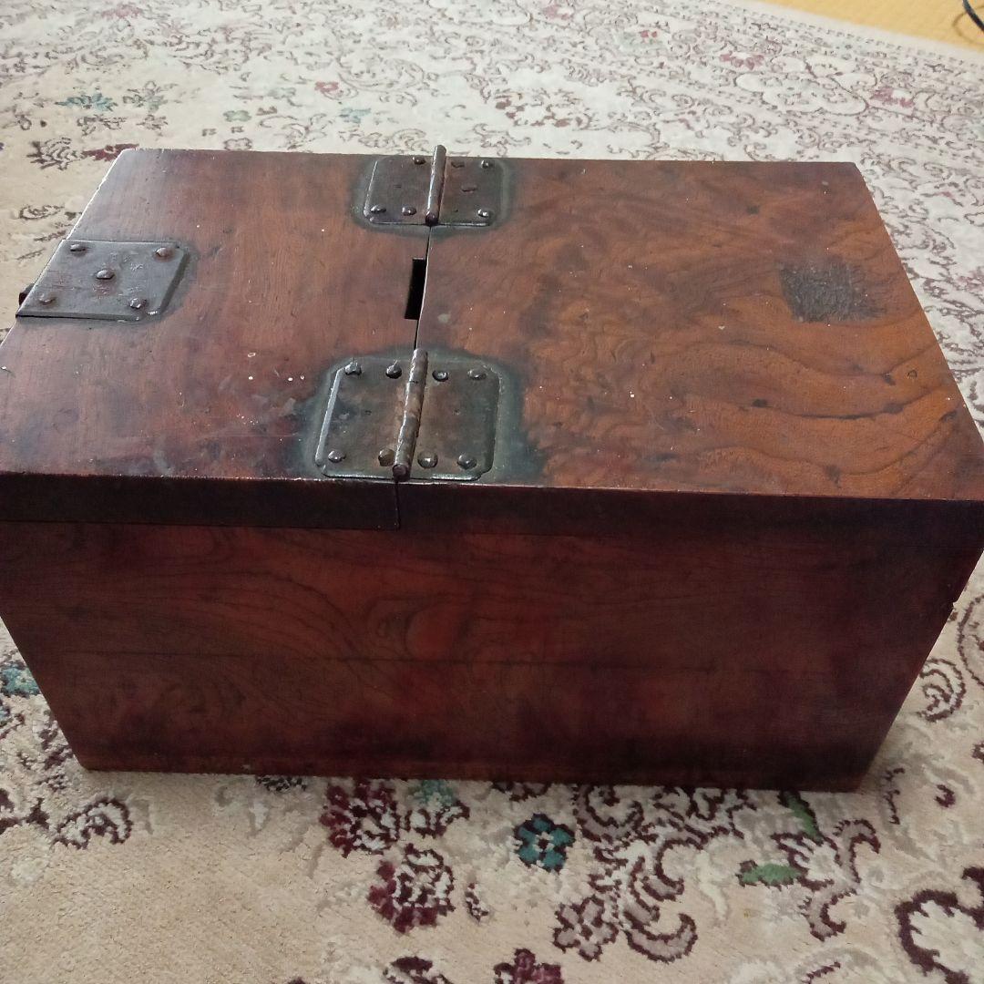 古道具　銭箱　明治31年代？　E−240