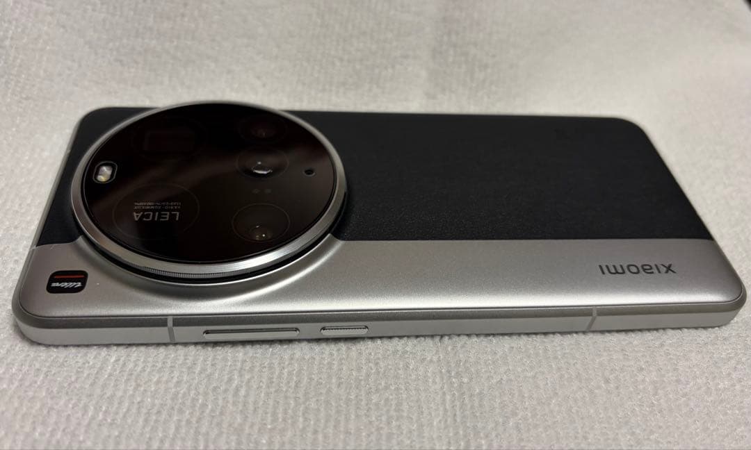 【超美品】国内版 Xiaomi15Ultra 1TB/16GB