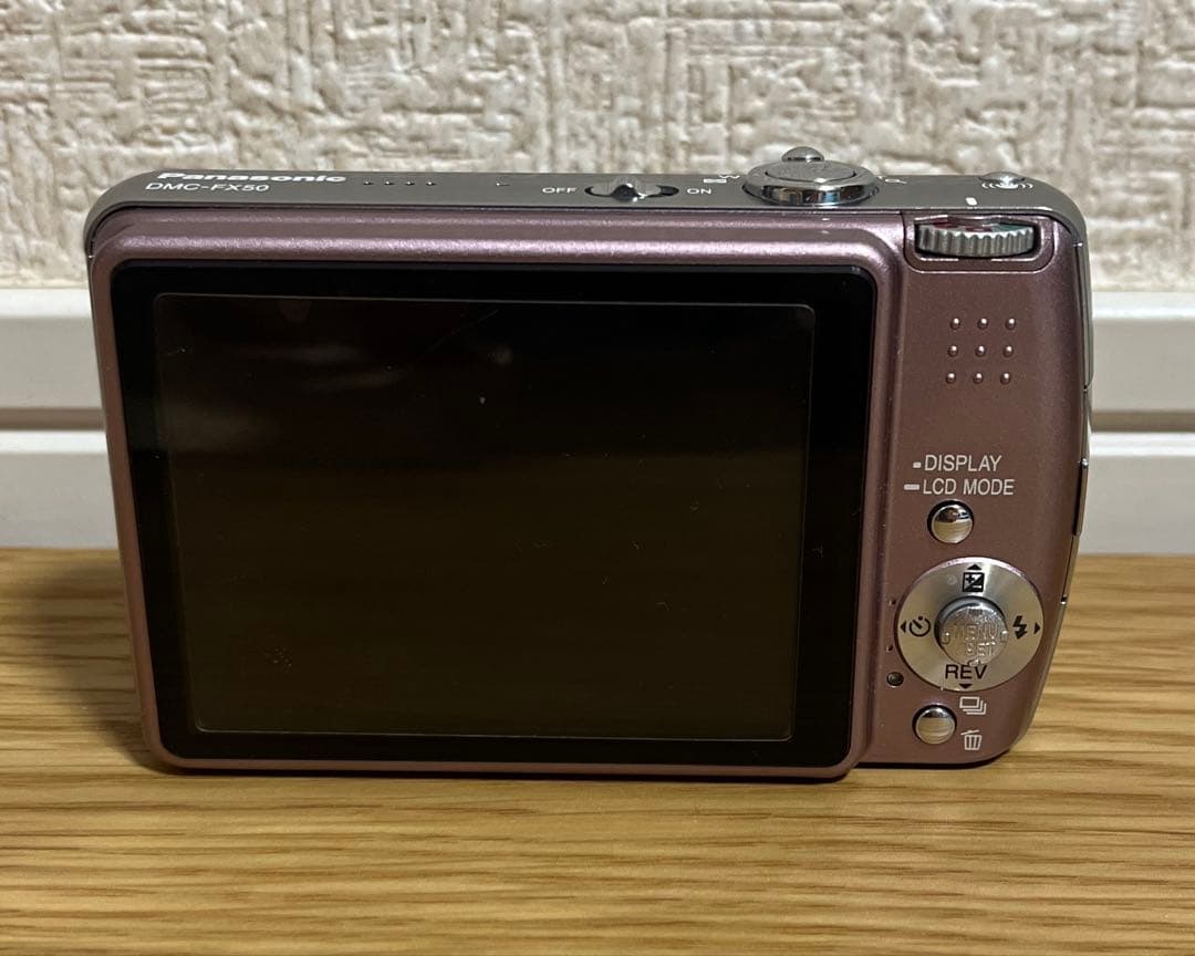 デジタルカメラ Panasonic LUMIX DMC-FX50-P