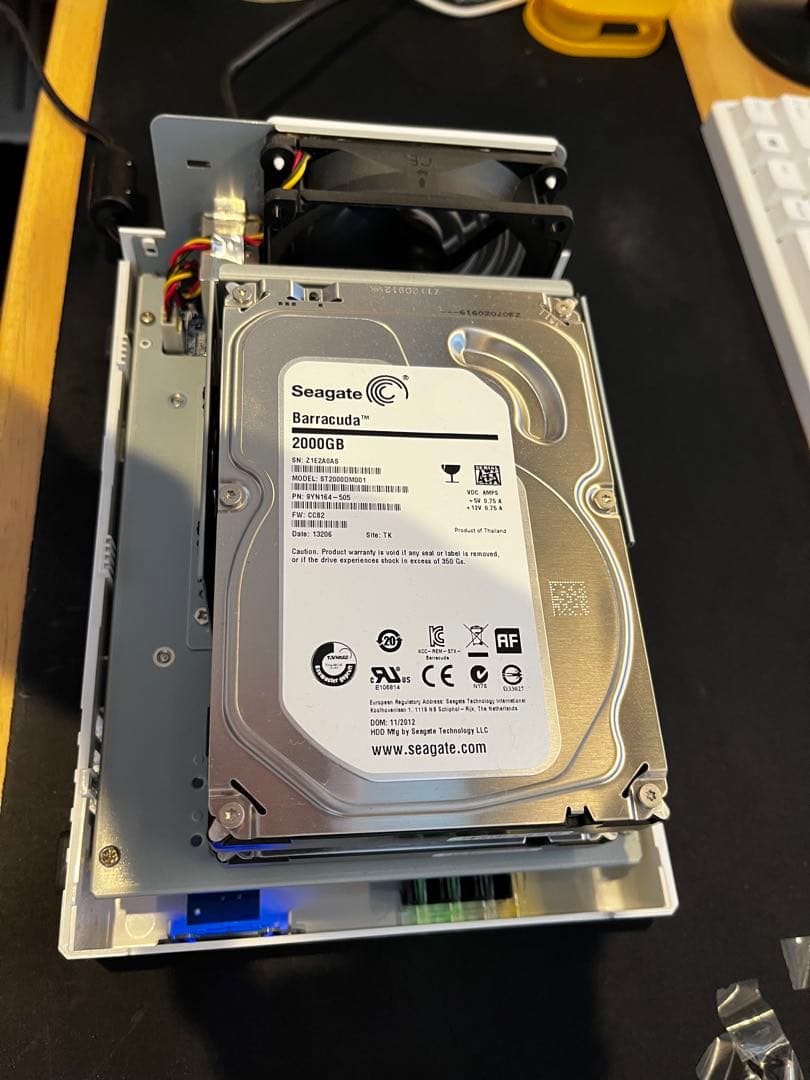 【動作確認済】Synology DS218j 2ベイ NAS 付属品有・禁煙環境