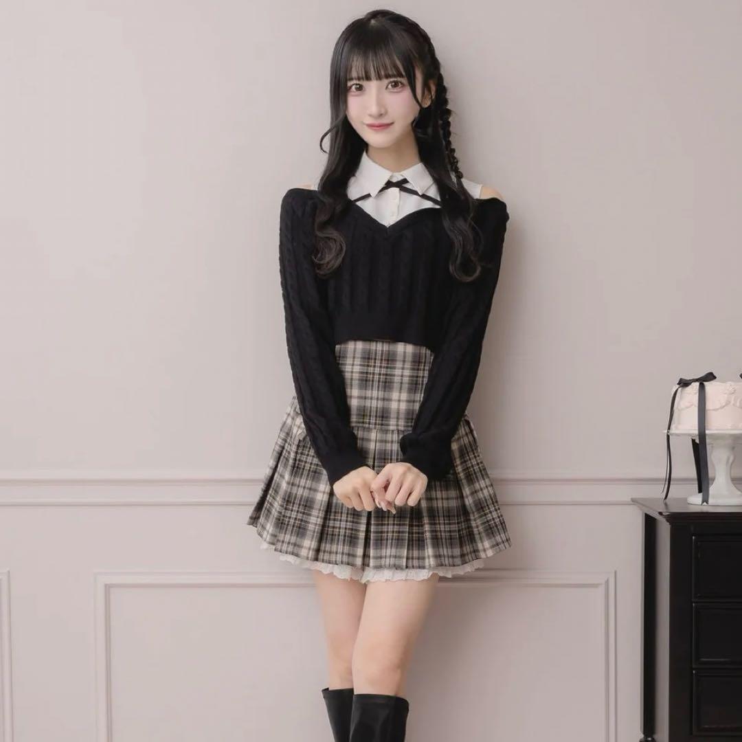 シャツレイヤードオープンショルダーニット pium ブラック