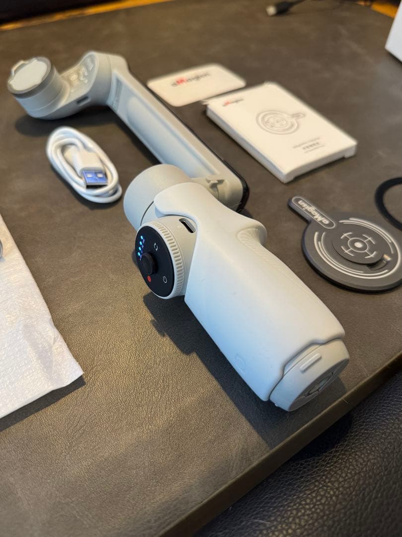 【値下げ】Instax360 Flow スタビライザー と磁気アダプタのセット