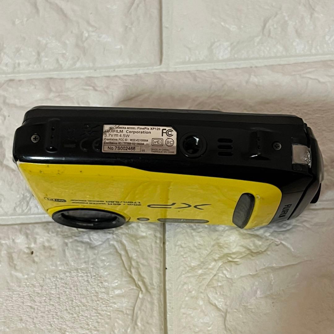 fujifilm finepix xp120 充電機　ケーブル付き！