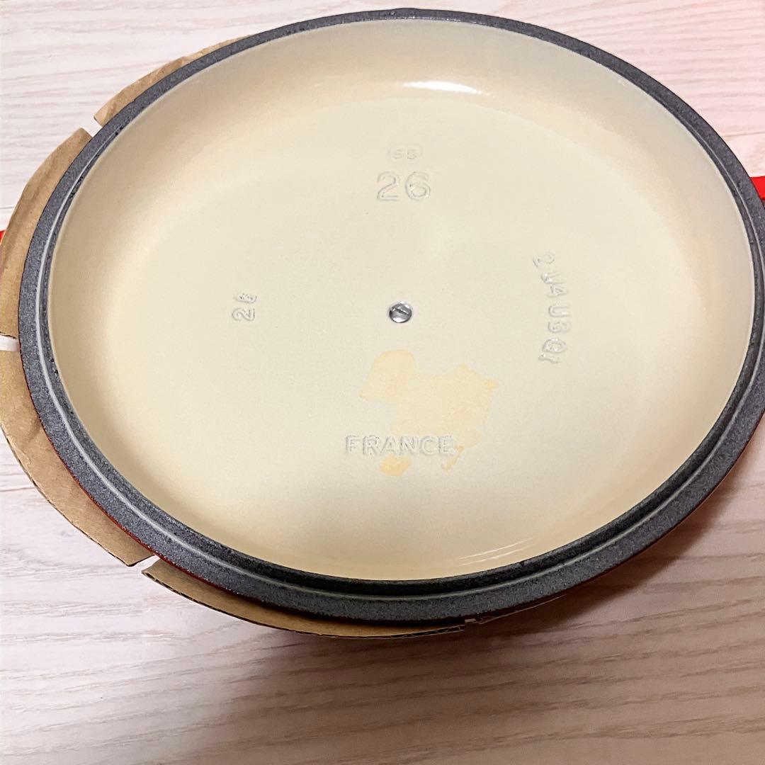 ル・クルーゼ　ビュッフェ　キャセロール　26㎝　チェリーレッド　両手鍋　浅型　赤