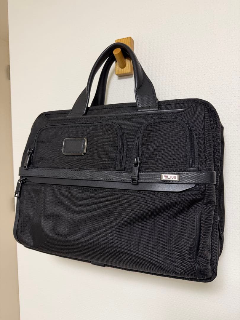 TUMI アルファ　エクスパンダブル・オーガナイザー・ラップトップ・ブリーフ