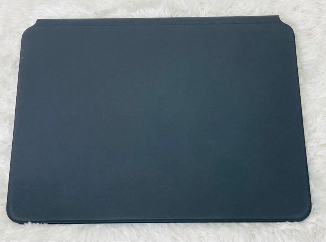 〈美品〉Apple Magic Keyboard MXQT2J/A A2261