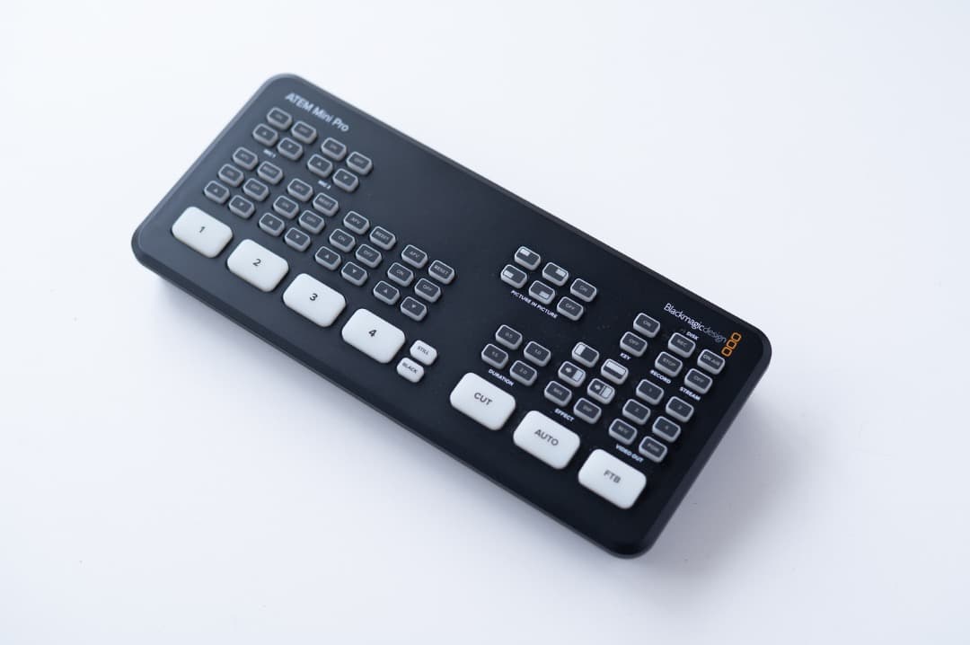 美品　ATEM Mini Pro ハードケース付き