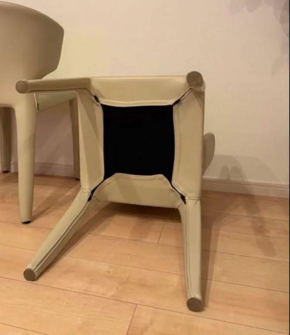 A*a様 (1脚) カッシーナ HOLA 白皮張りアームチェアー一脚