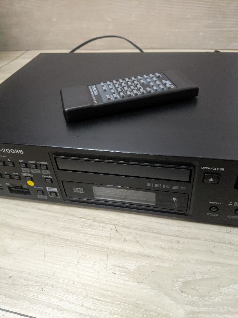 TASCAM CD-200SB CDプレーヤー タスカム