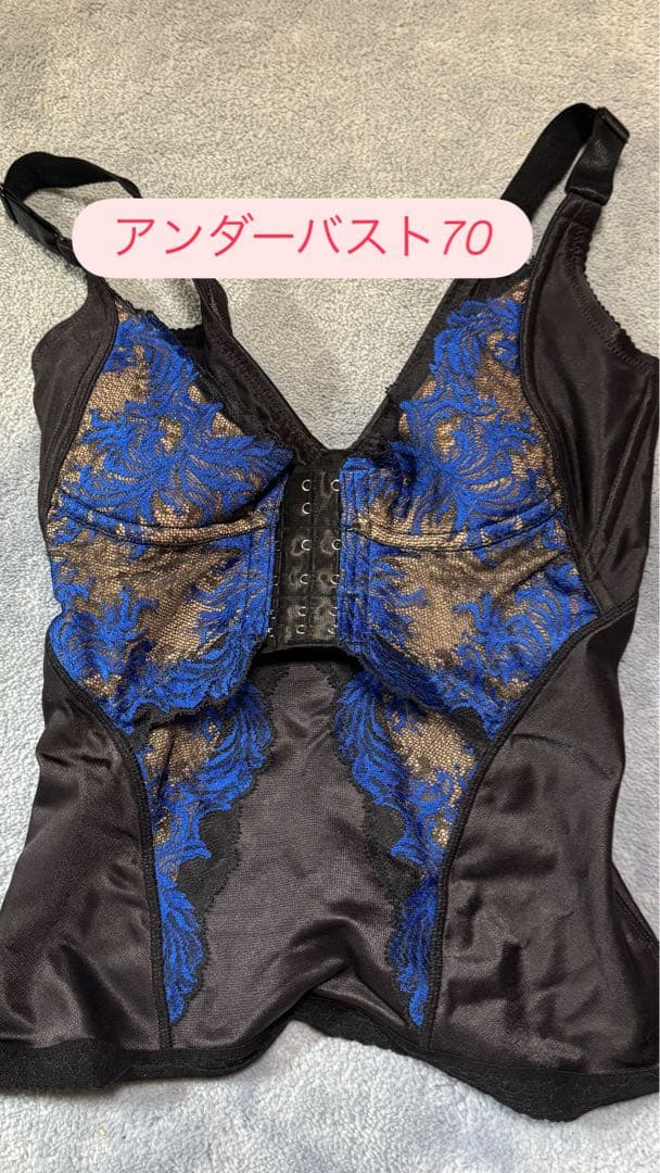 マルコ カーヴィシャス【単品購入可能(単品は2000円)】