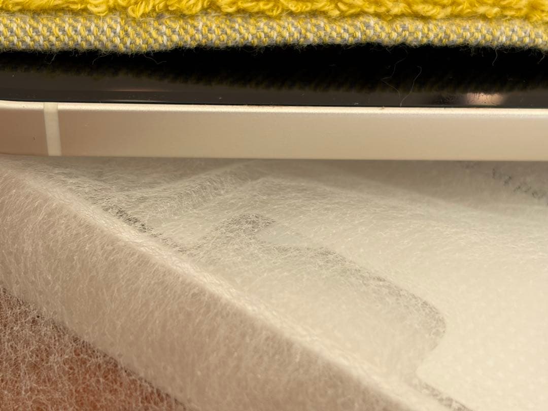 Apple iPhone 12 ホワイト 本体　極美品