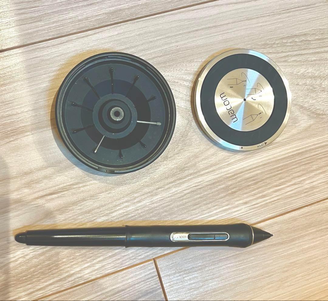 Wacom　Cintiq Pro 24 　TDTK-2420/K0