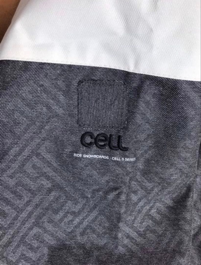 【残り3日限定出品】CELL スノーボードウェア ホワイト/グレー