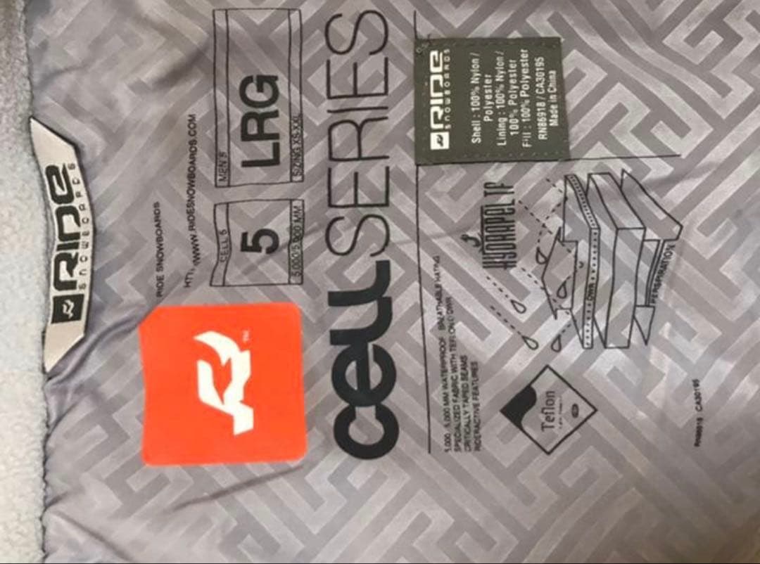 【残り3日限定出品】CELL スノーボードウェア ホワイト/グレー