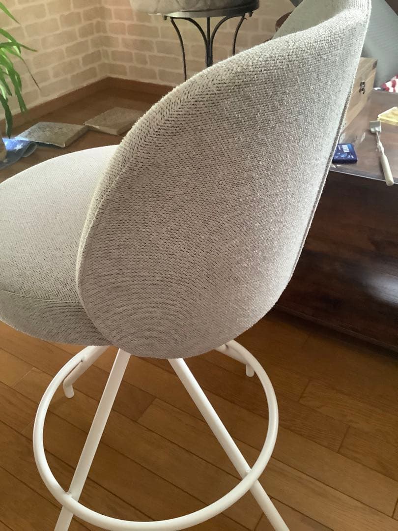 コクヨ　回転式チェア①