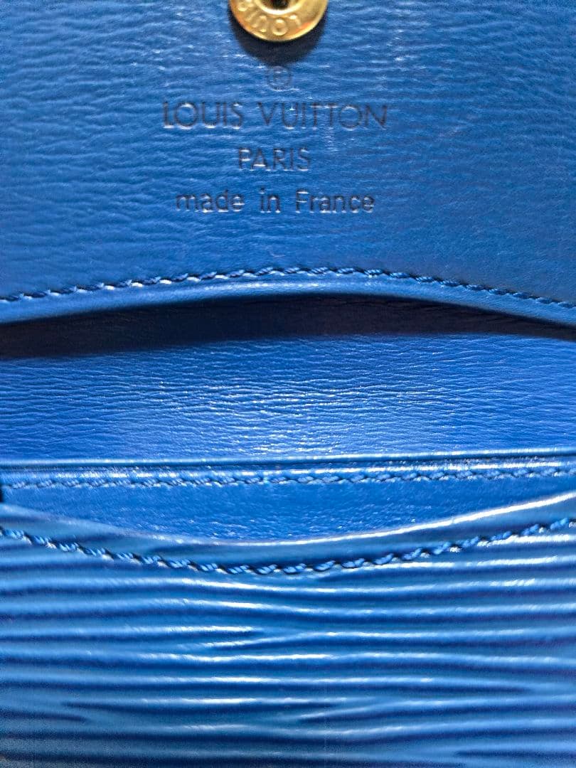 美品☆Louis Vuitton ルイヴィトン エピ ケース トレドブルー