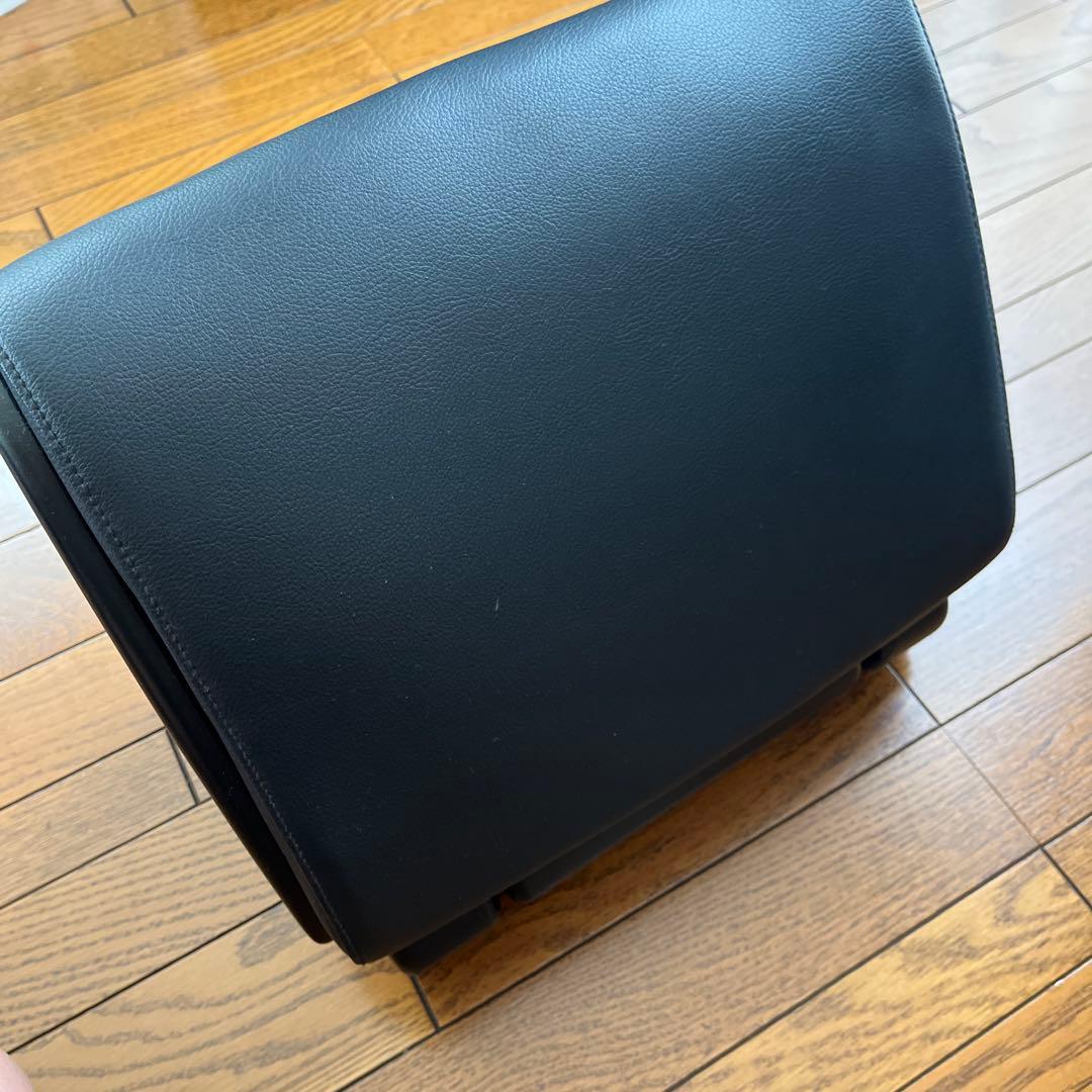 TOYOTA トヨタ　純正　オットマン　フットレスト　ブラッ