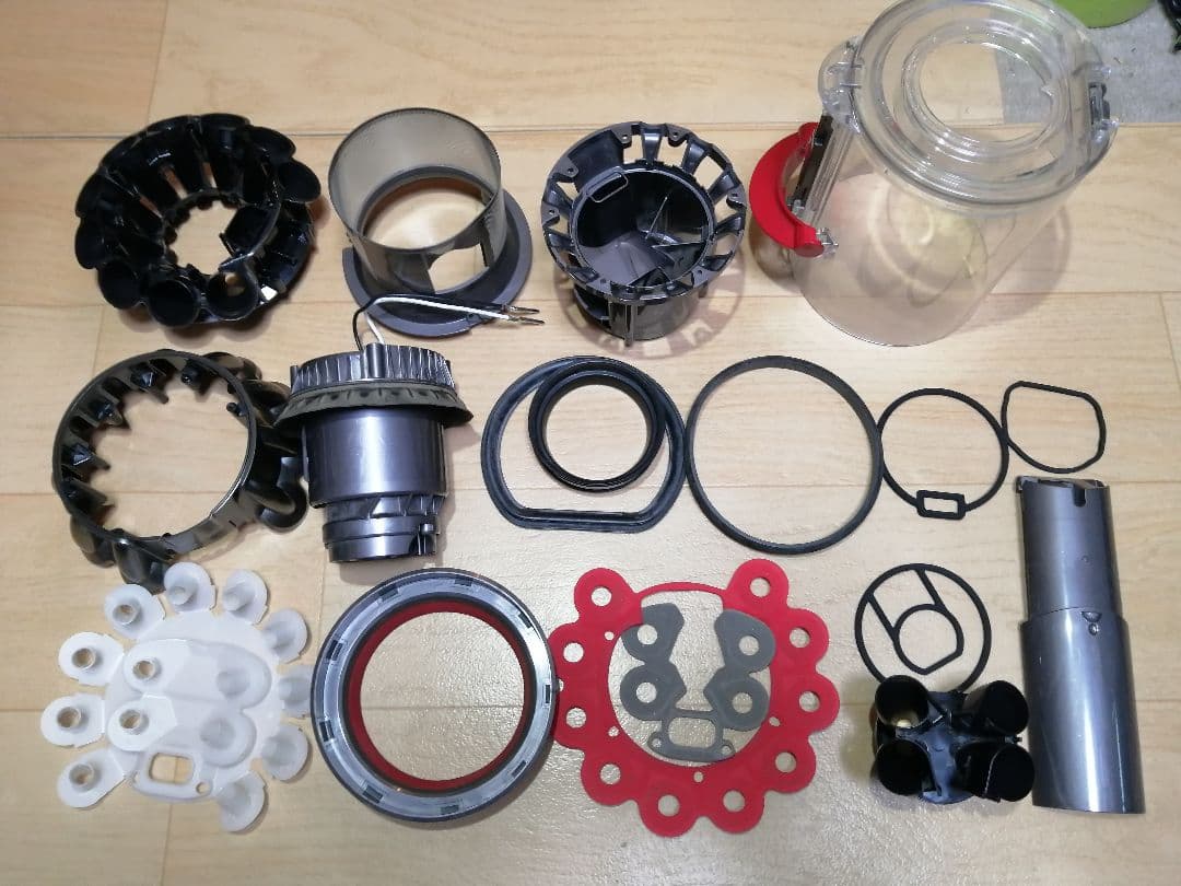 ダイソン V11 SV14本体 強化トリガー交換 分解清掃済みバッテリー72分