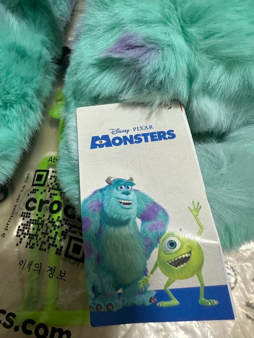 a*☆様 【新品】クロックス　モンスターズインク　サリー　25センチ【最終値下げ